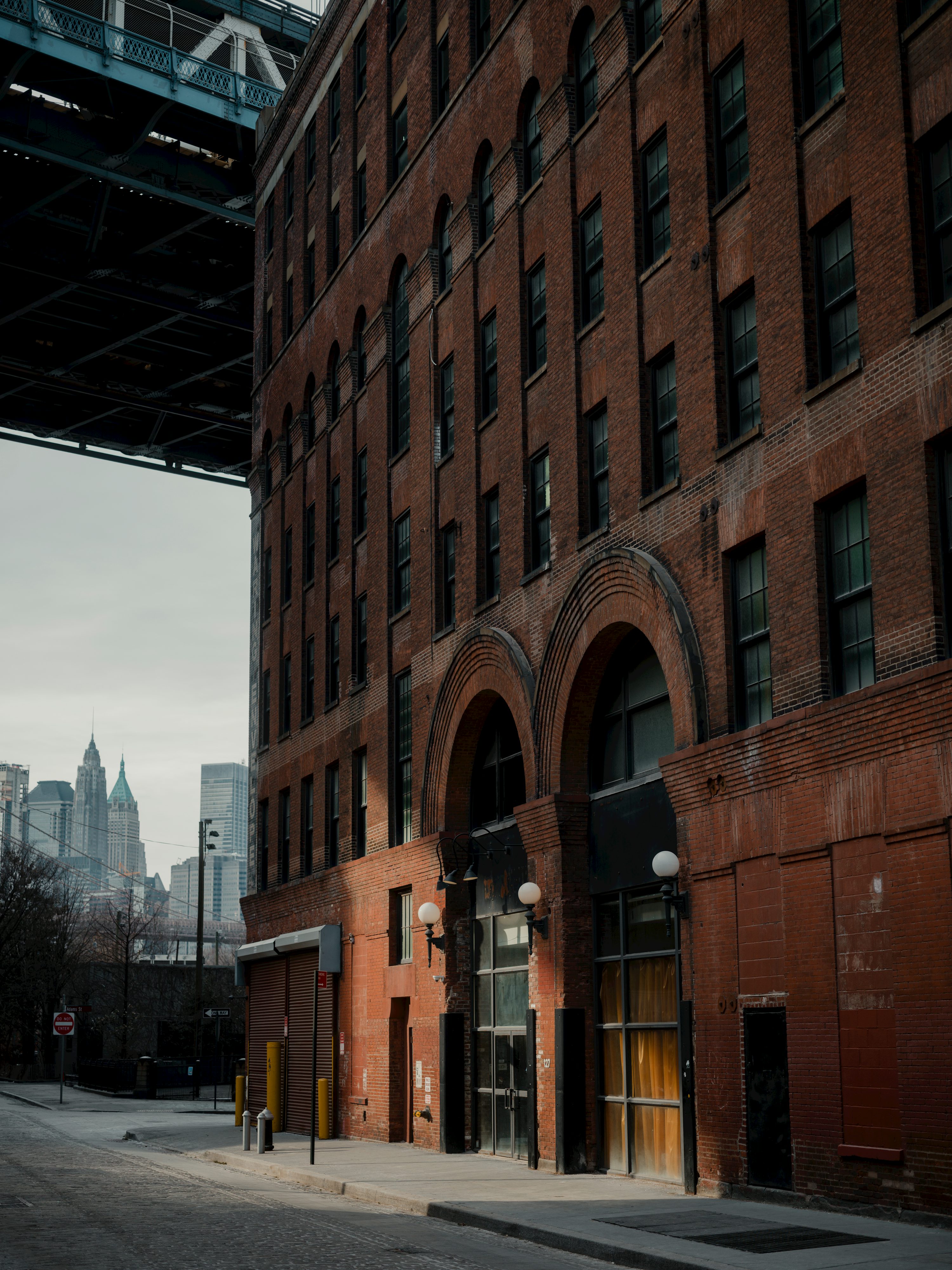 Brooklyn streetscape representing driveway concrete contractor service